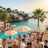 Destinos estilizados para tus vacaciones de verano